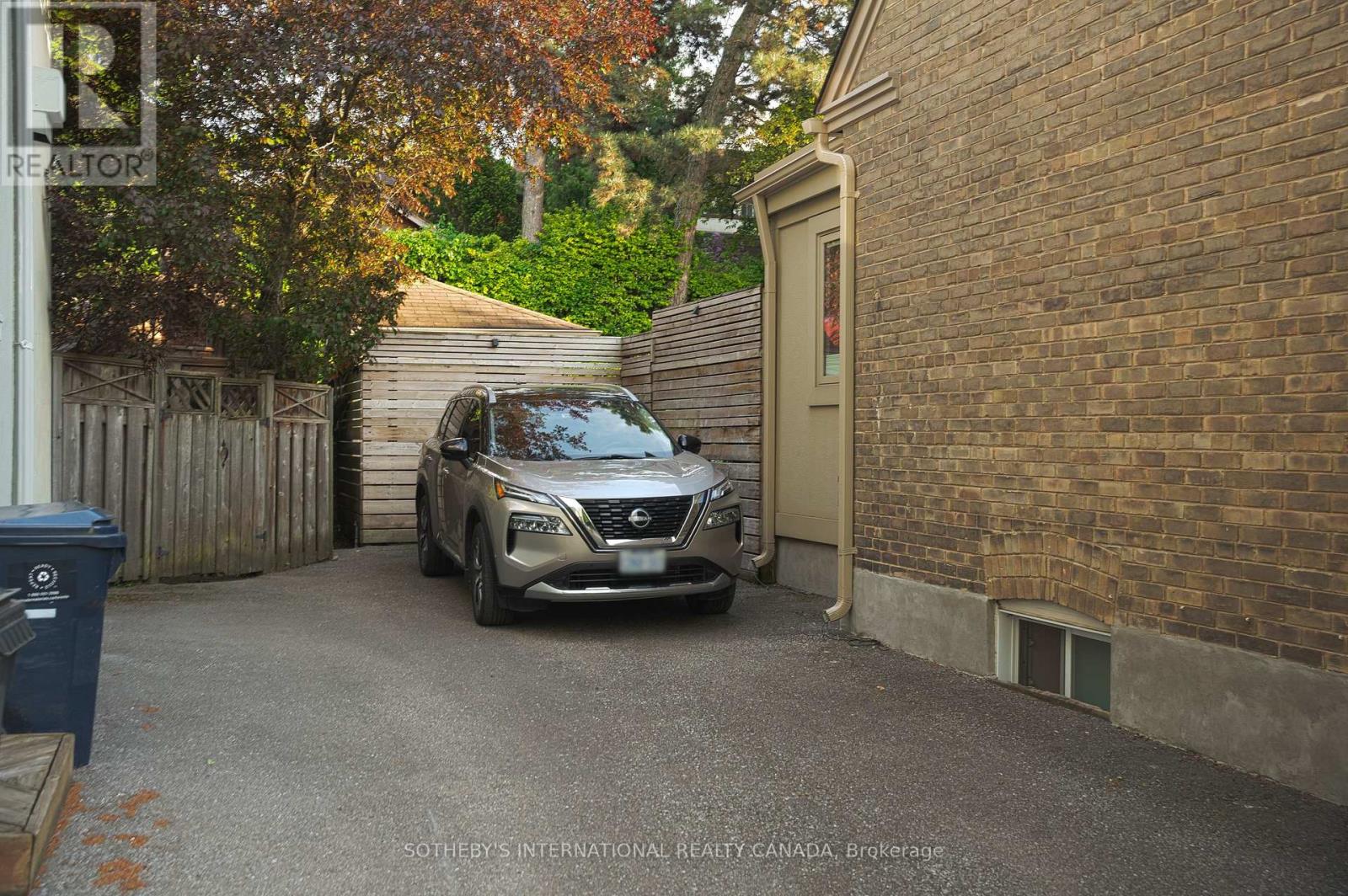 51 Fairfield Road, Toronto, Ontario M4P 1T1 - Photo 27 - C13196440