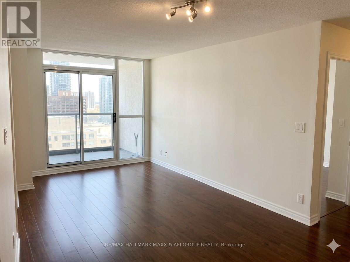 3309 - 23 Hollywood Avenue, Toronto, Ontario  M4L 2K4 - Photo 6 - C13208030