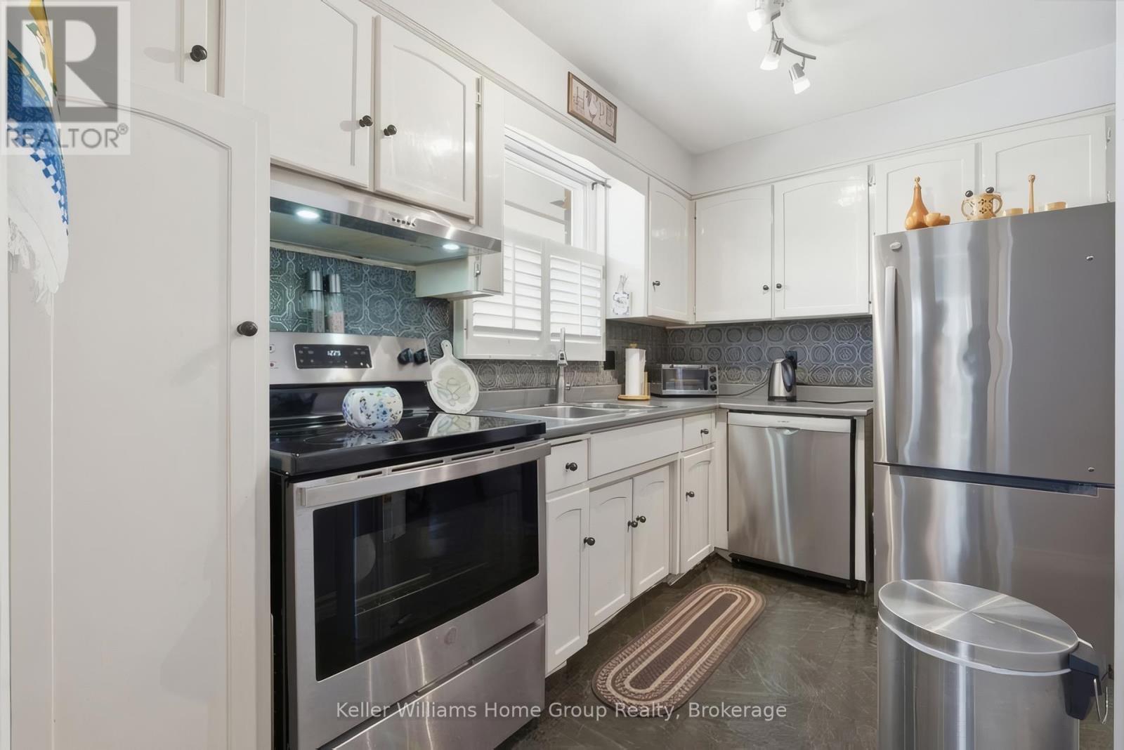 267 Bakersfield Drive, Cambridge, Ontario N1R 6X9 - Photo 6 - X13208948