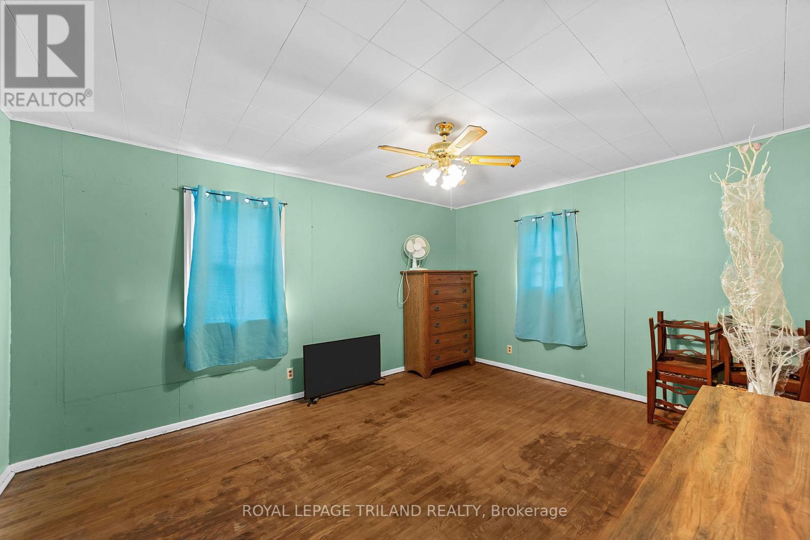 22929 Hagerty Road, Newbury, Ontario  N0L 1Z0 - Photo 18 - X13208966
