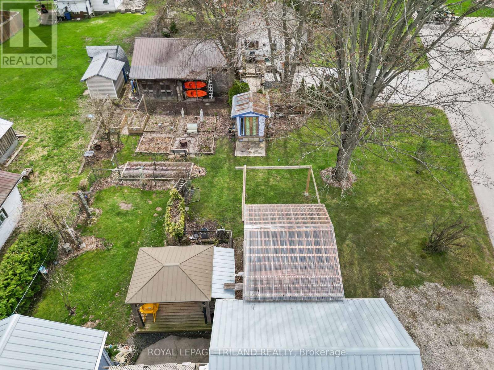 22929 Hagerty Road, Newbury, Ontario  N0L 1Z0 - Photo 25 - X13208966