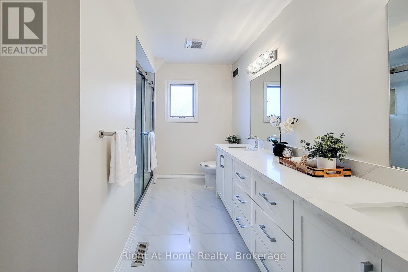 85 Meadowlands Boulevard, Hamilton, Ontario  L9K 1H8 - Photo 31 - X13120698