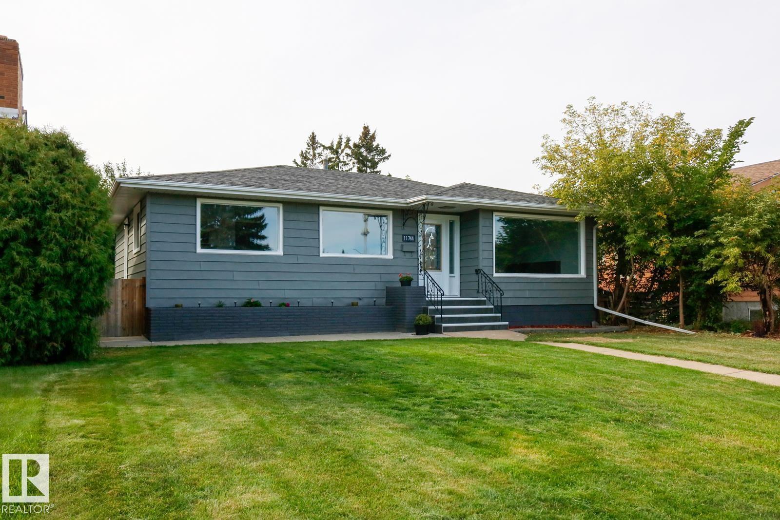 11744 135 St NW, Edmonton, Alberta  T5M 1L3 - Photo 1 - E4490435
