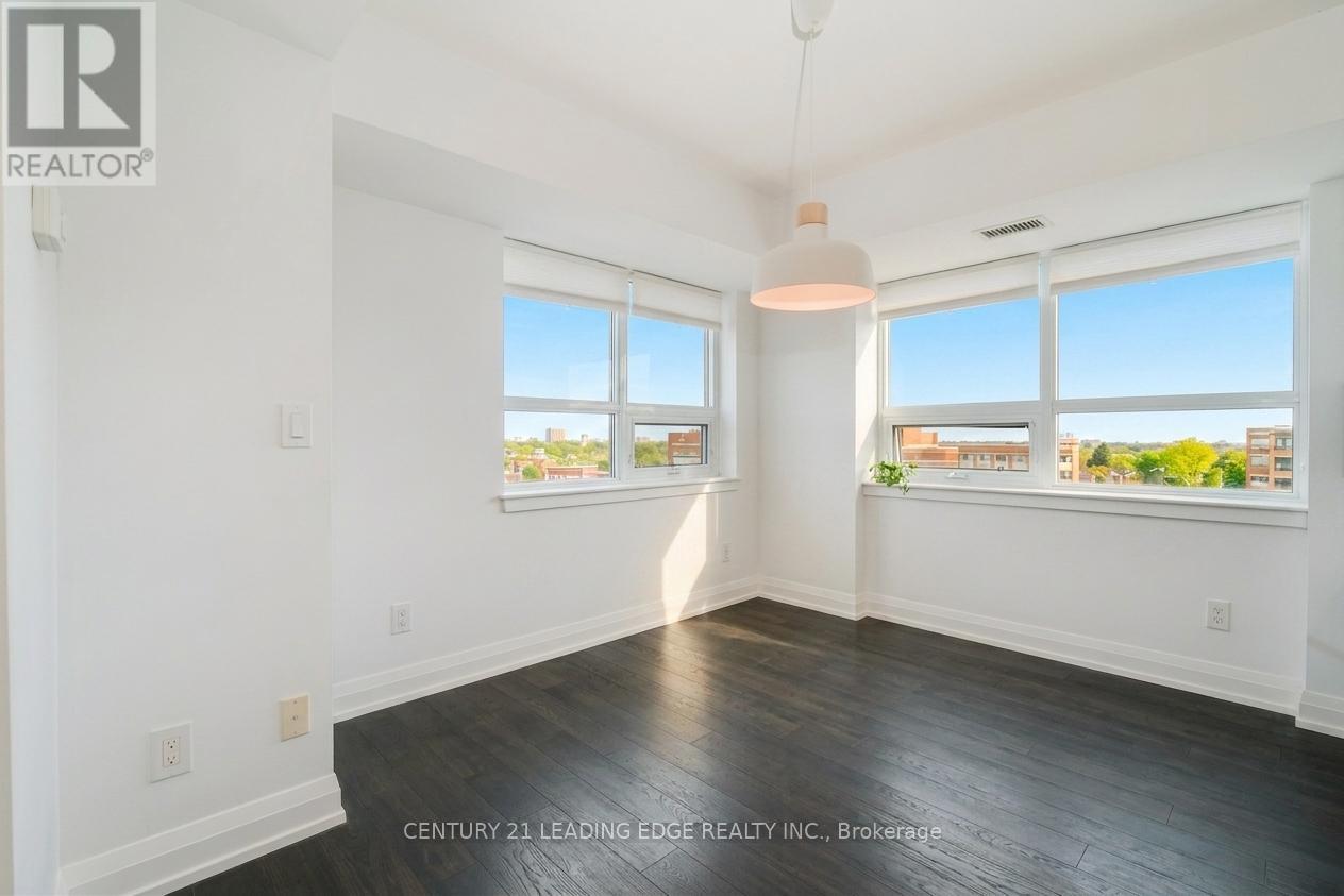 611 - 3520 Danforth Avenue, Toronto, Ontario  M1L 1E5 - Photo 12 - E13208246
