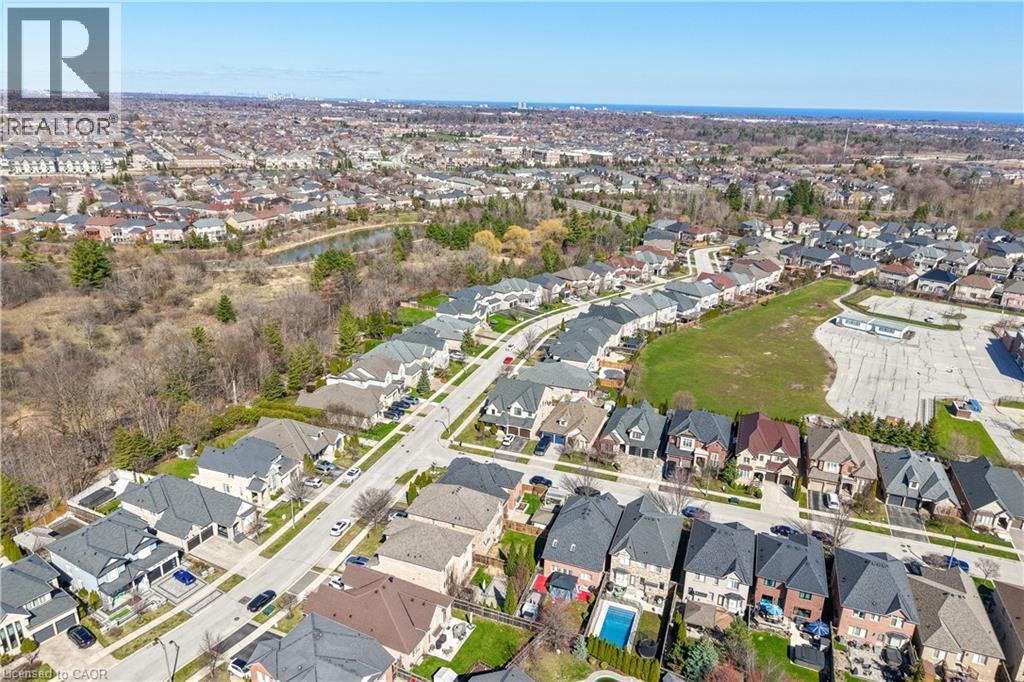 2252 Dewsbury Drive, Oakville, Ontario  L6M 0A6 - Photo 49 - 40830194