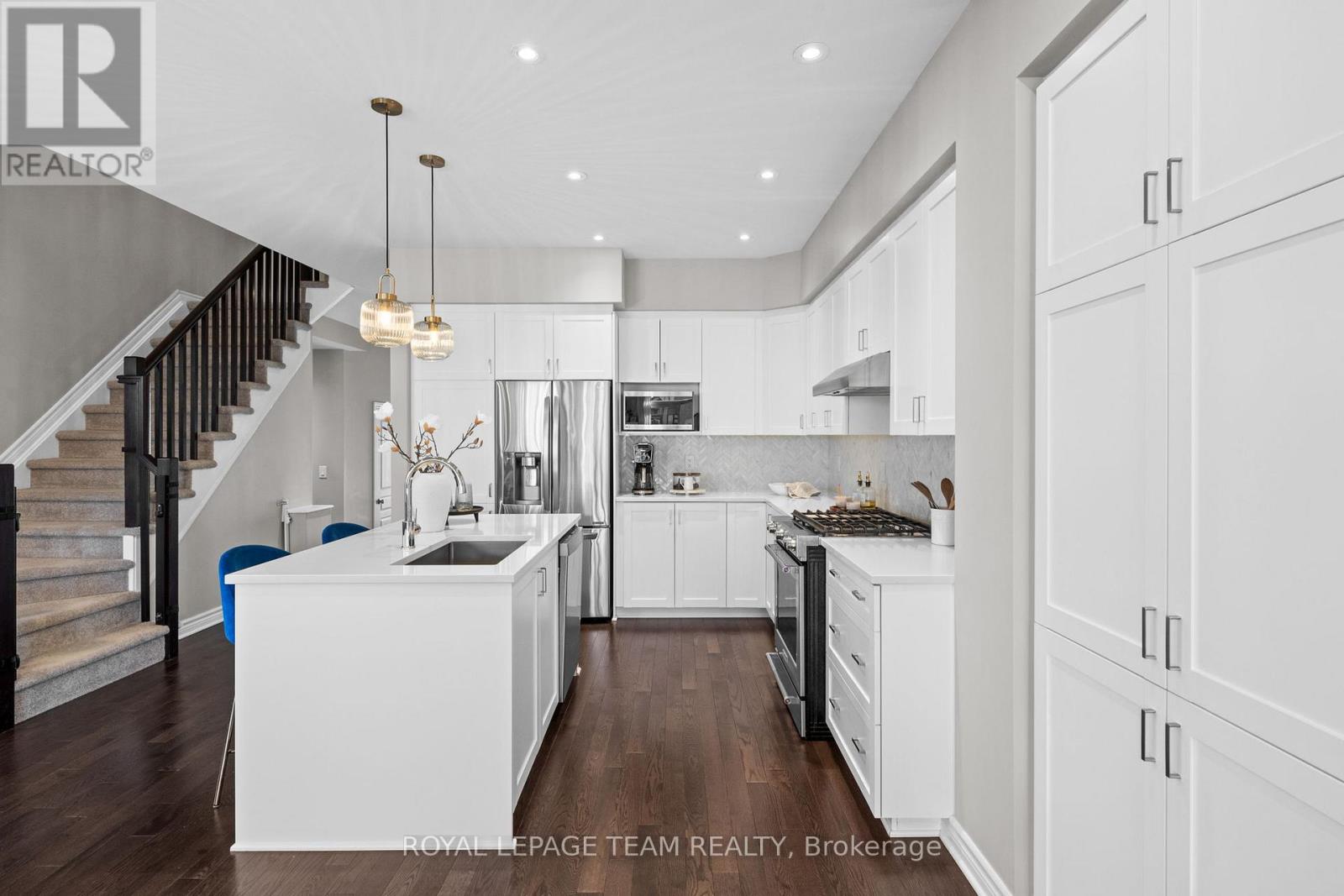 49 Plank Street, Ottawa, Ontario  K2V 0M4 - Photo 10 - X13208984