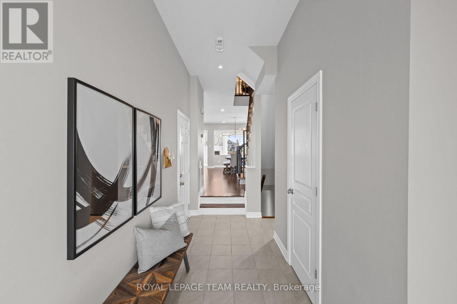 49 Plank Street, Ottawa, Ontario  K2V 0M4 - Photo 5 - X13208984