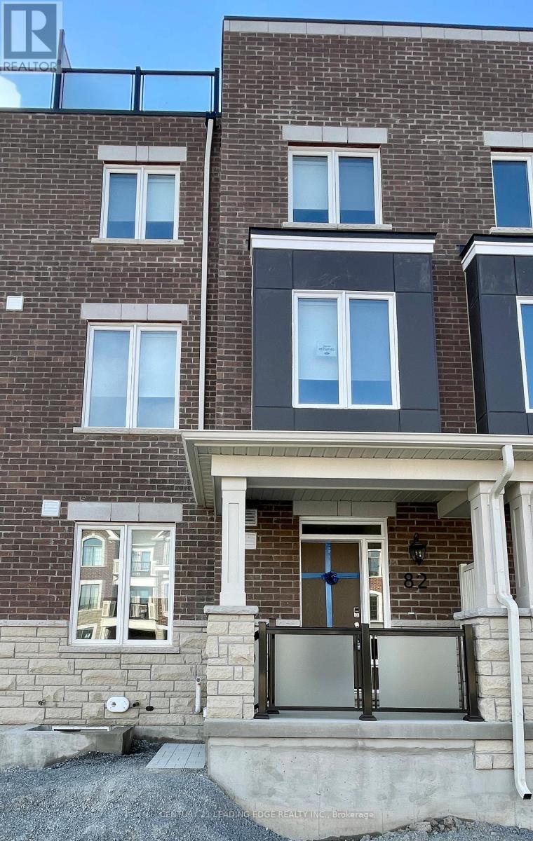 82 Avani Avenue, Markham, Ontario  L6C 1L2 - Photo 2 - N13208800