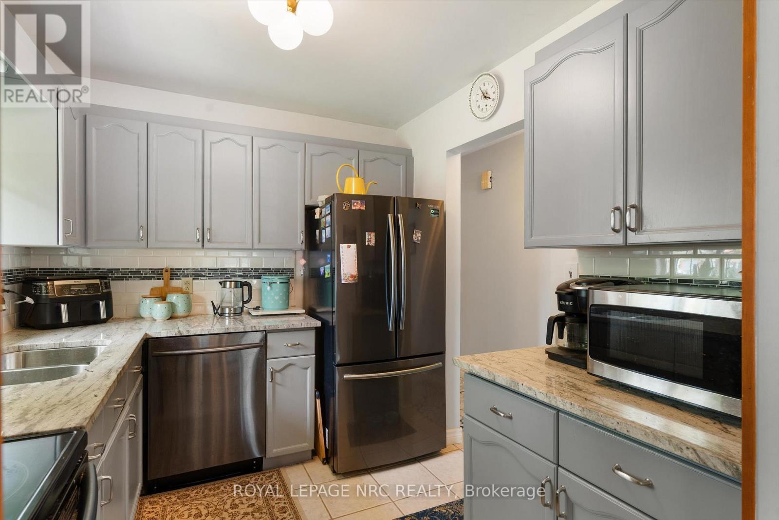 7 - 275 Pelham Road, St. Catharines, Ontario  L2S 3B9 - Photo 12 - X13208934