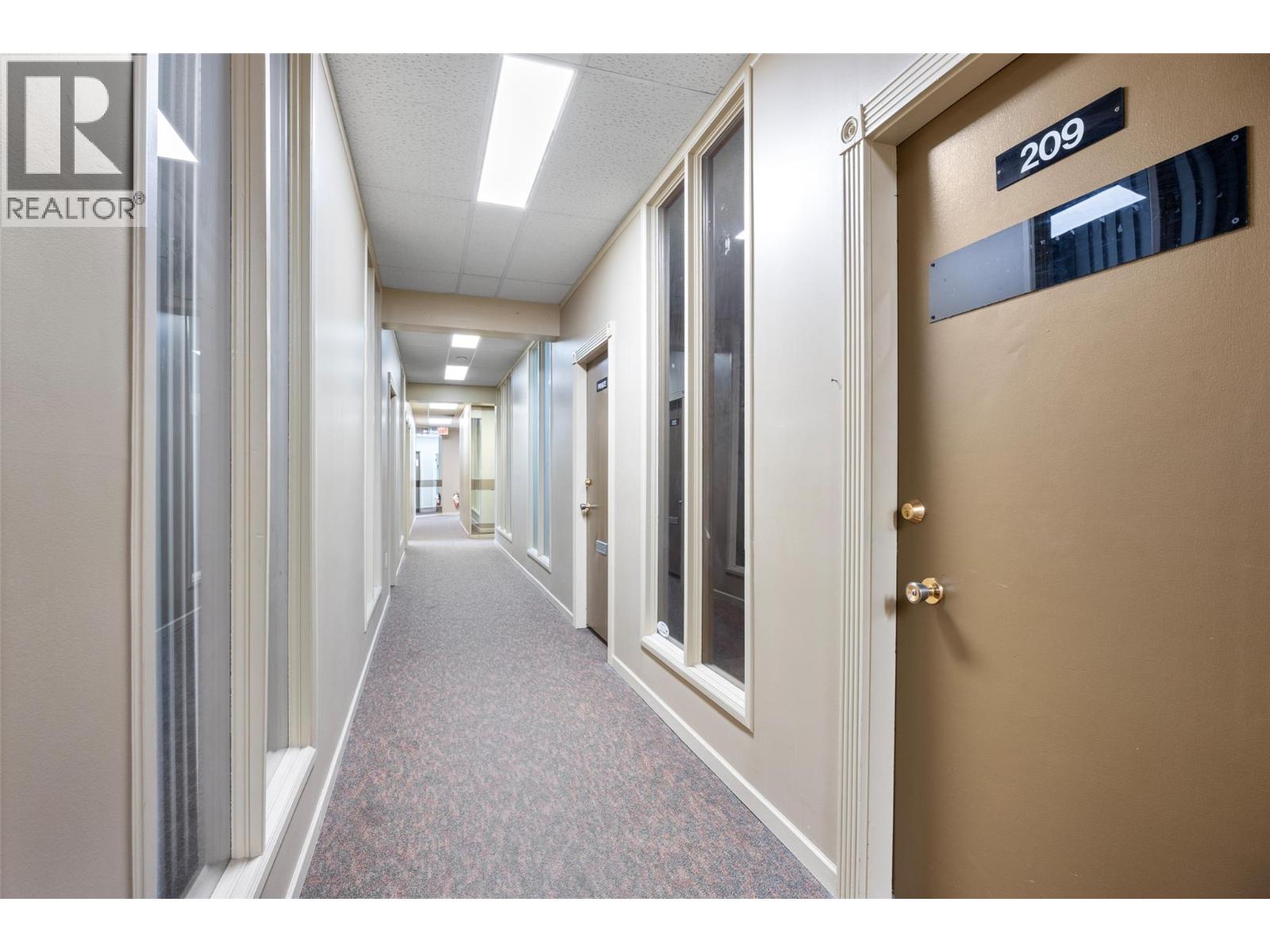 141 Victoria Street Unit# 301, Kamloops, British Columbia  V2C 1Z4 - Photo 3 - 10389188