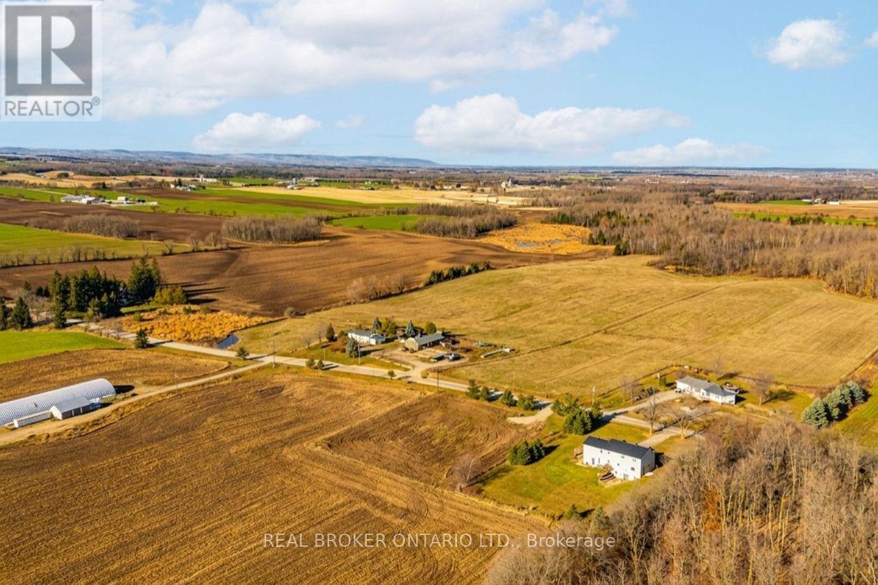 6449 12 13 Side Road, Clearview, Ontario  L0M 1N0 - Photo 12 - S12562460