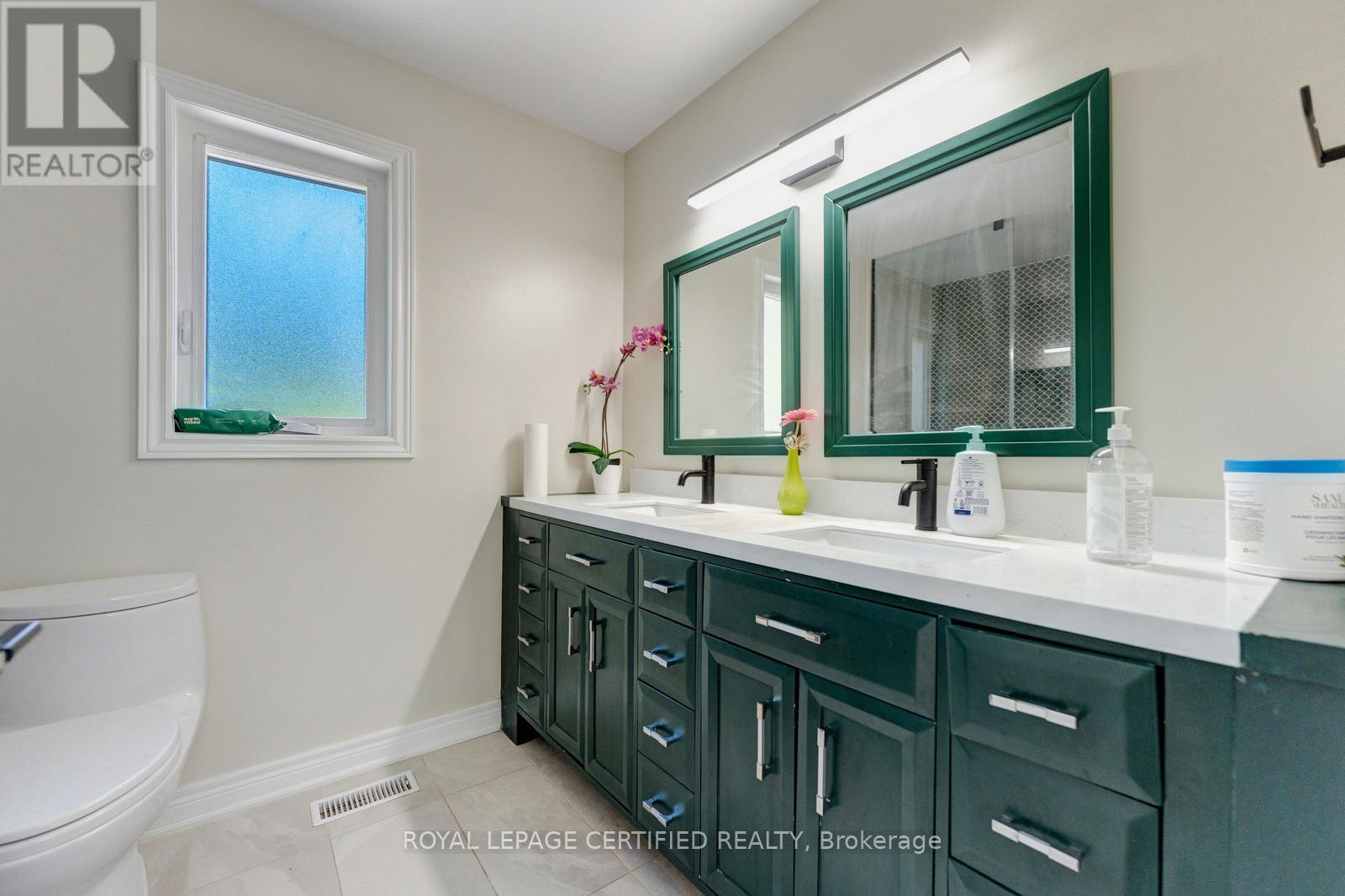 10 Karendale Crescent, Hamilton, Ontario  L0R 1K0 - Photo 38 - X13207530