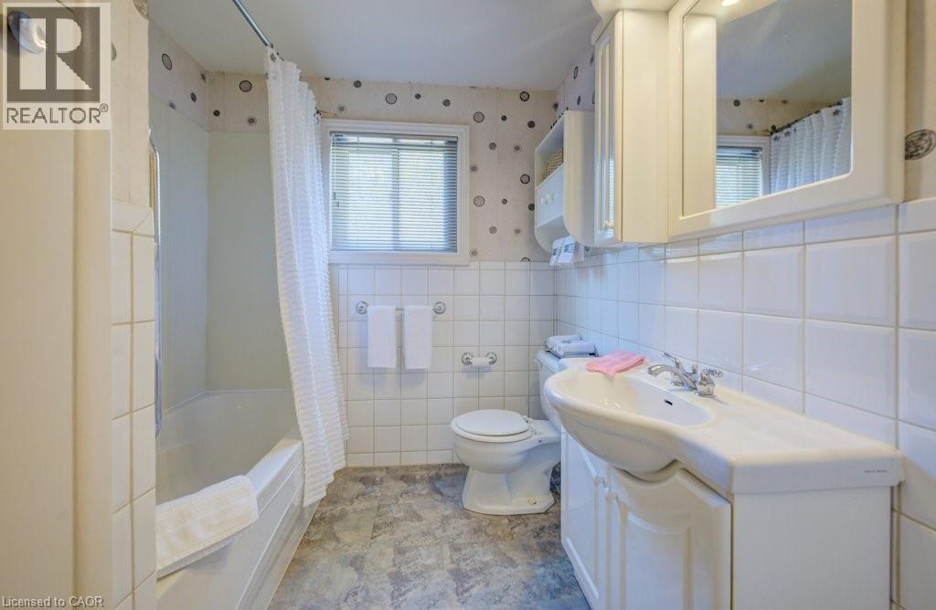 25 Carey Street, Waterdown, Ontario  L8B 0L5 - Photo 25 - 40820447