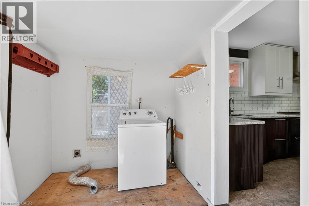 86 Belview Avenue, Hamilton, Ontario  L8L 7K8 - Photo 13 - 40834308