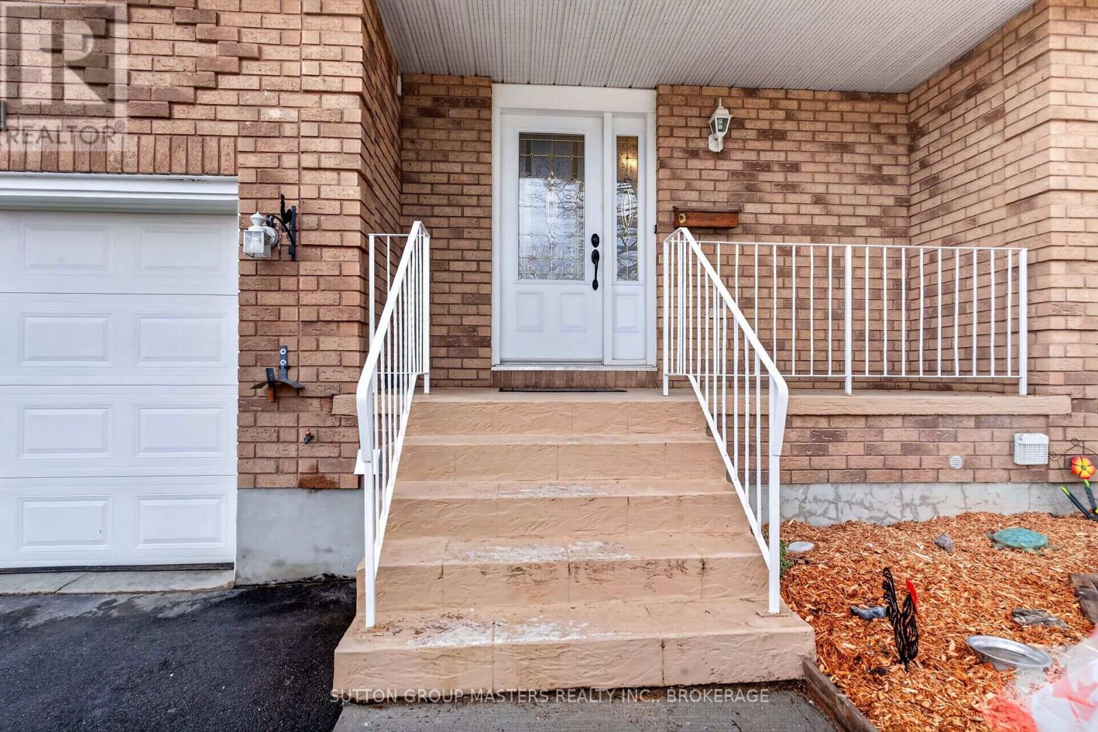 1080 Palmerston Crescent, Kingston (North Of Taylor-Kidd Blvd), Ontario  K7P 2P5 - Photo 2 - X13208914