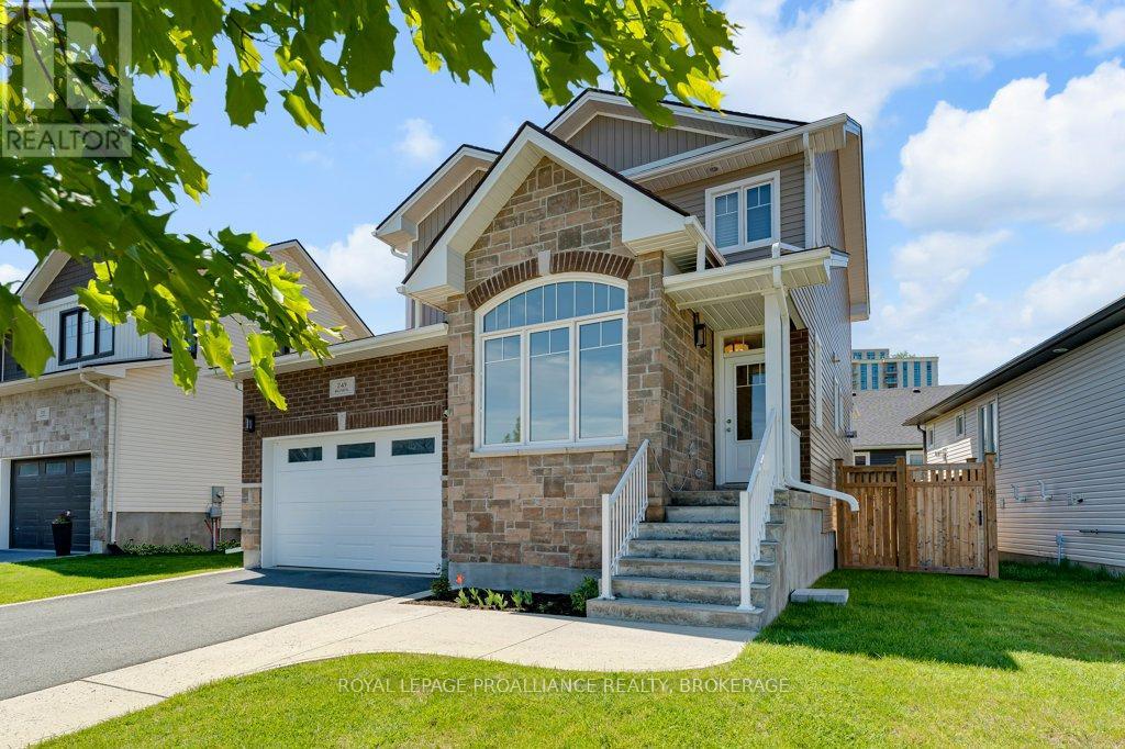 249 Mill Pond Place, Kingston, Ontario  K7M 0C9 - Photo 3 - X13208962