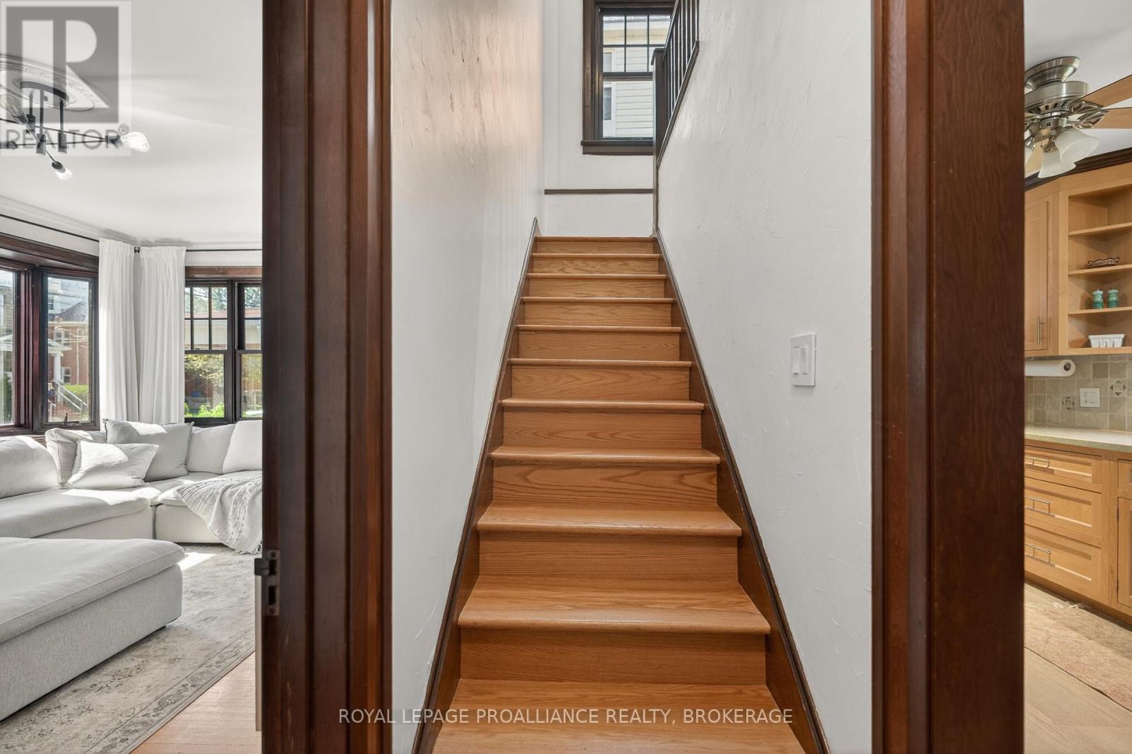 204 Collingwood Street, Kingston, Ontario K7L 3X8 - Photo 14 - X13208980