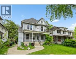 374 CAMPBELL, Windsor, Ontario