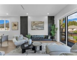 102 15861 111A AVENUE, Surrey, British Columbia