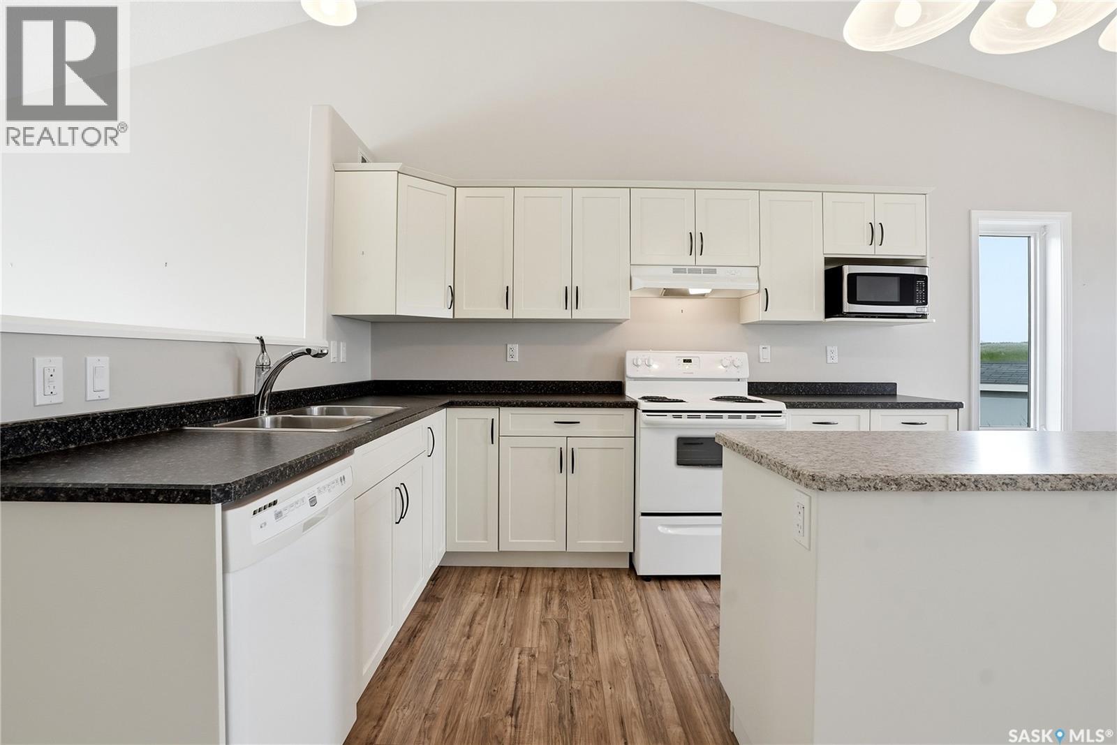 1134 Rempel Place, Saskatoon, Saskatchewan  S7T 0M2 - Photo 11 - SK037294