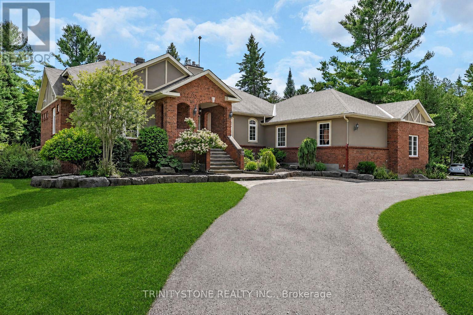 36 SAWGRASS CIRCLE, Ottawa, Ontario