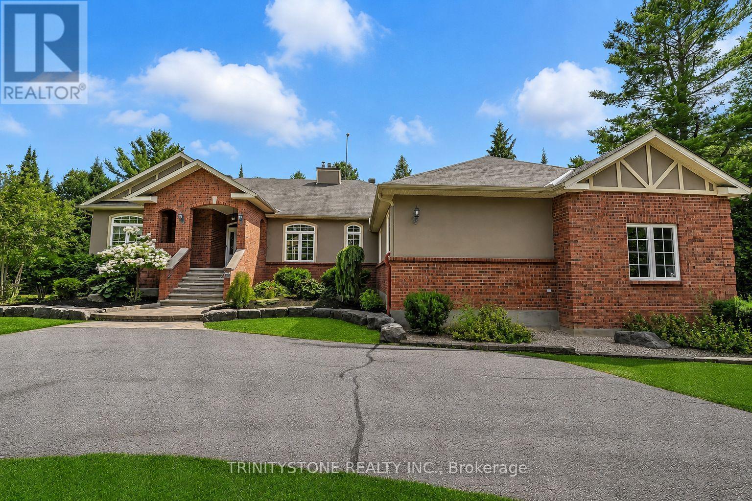 36 Sawgrass Circle, Ottawa, Ontario  K0A 1B0 - Photo 2 - X13061566