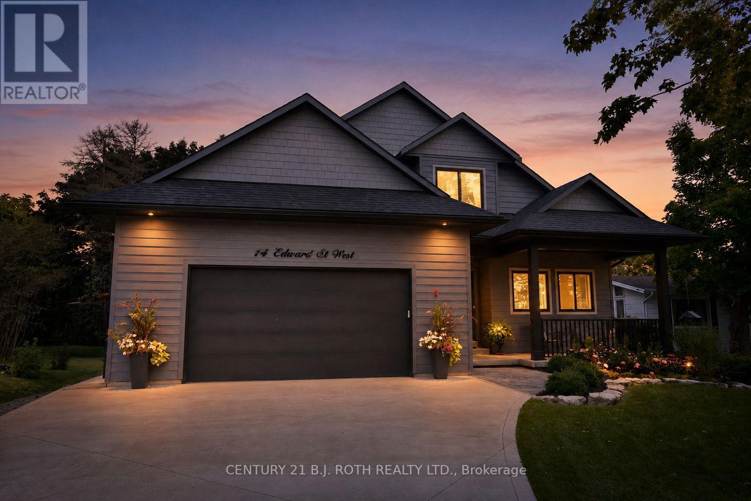 14 EDWARD STREET W, Clearview, Ontario
