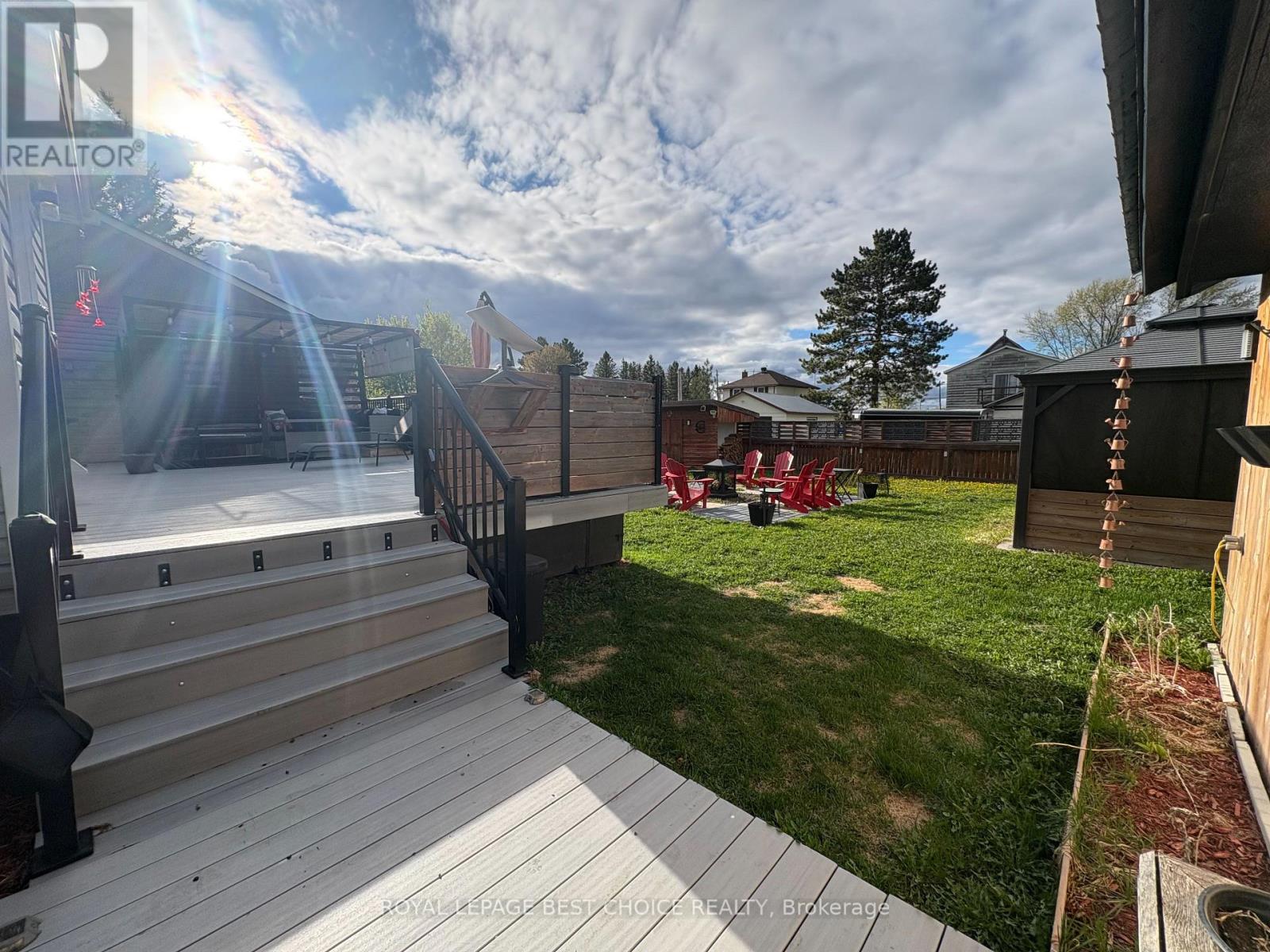 27 6th Avenue, Englehart, Ontario  P0J 1H0 - Photo 7 - T13209442