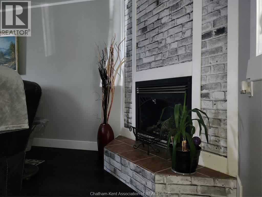 12937 Longwoods Road, Thamesville, Ontario  N0P 2K0 - Photo 37 - 26012232