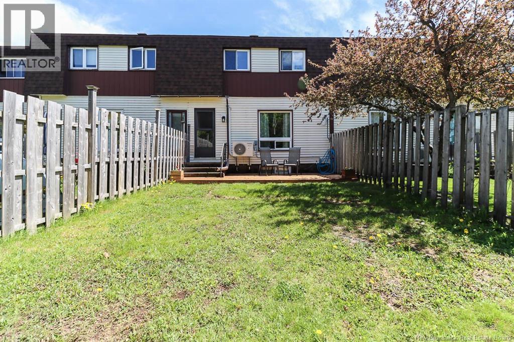 392 Molson Avenue, Saint John, New Brunswick E2M 5Y4 - Photo 3 - NB140569