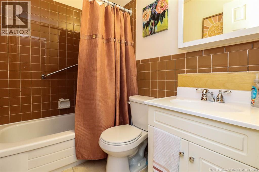 392 Molson Avenue, Saint John, New Brunswick E2M 5Y4 - Photo 25 - NB140569