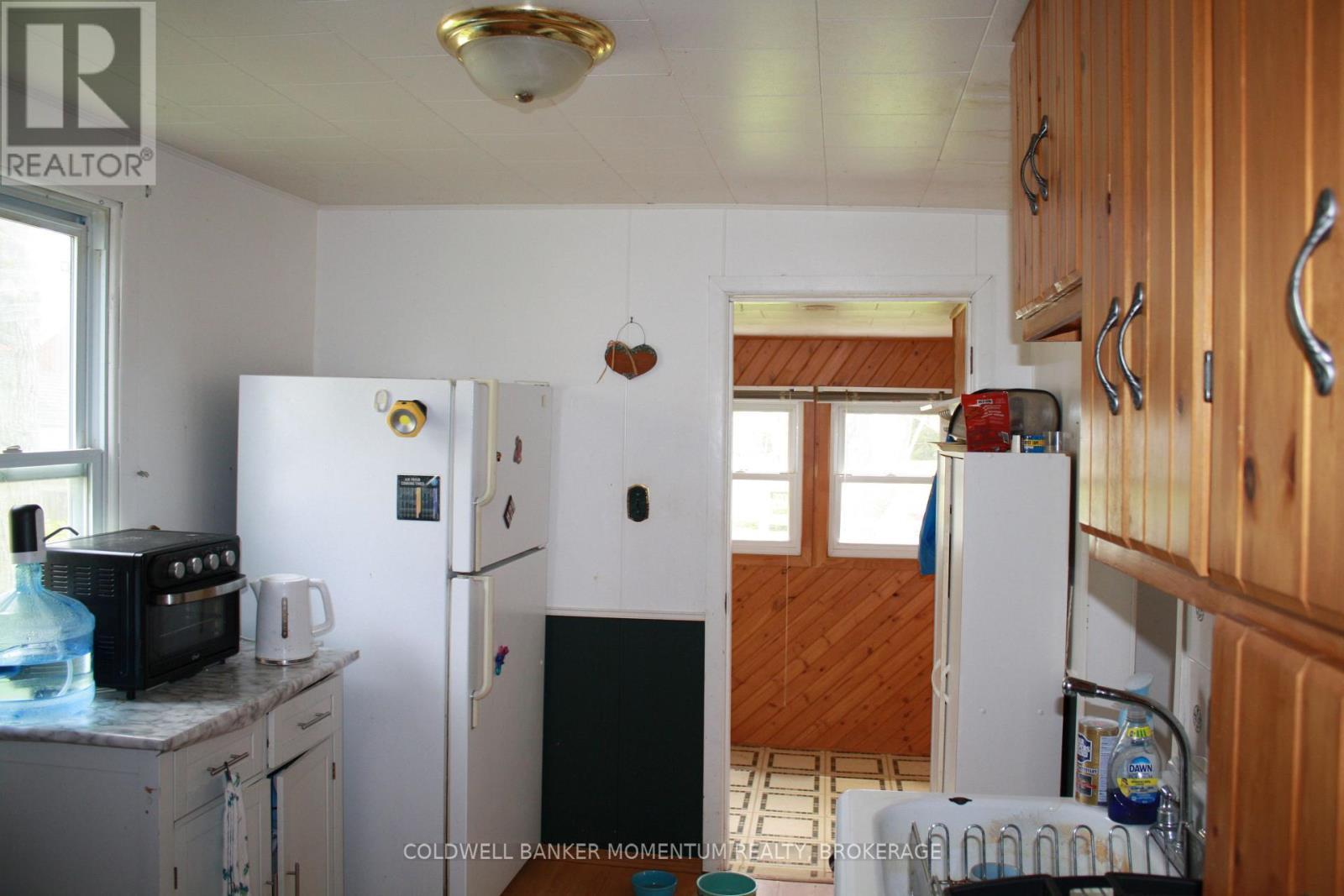 12191 Lakeshore Road, Wainfleet, Ontario  L0S 1V0 - Photo 16 - X13209084