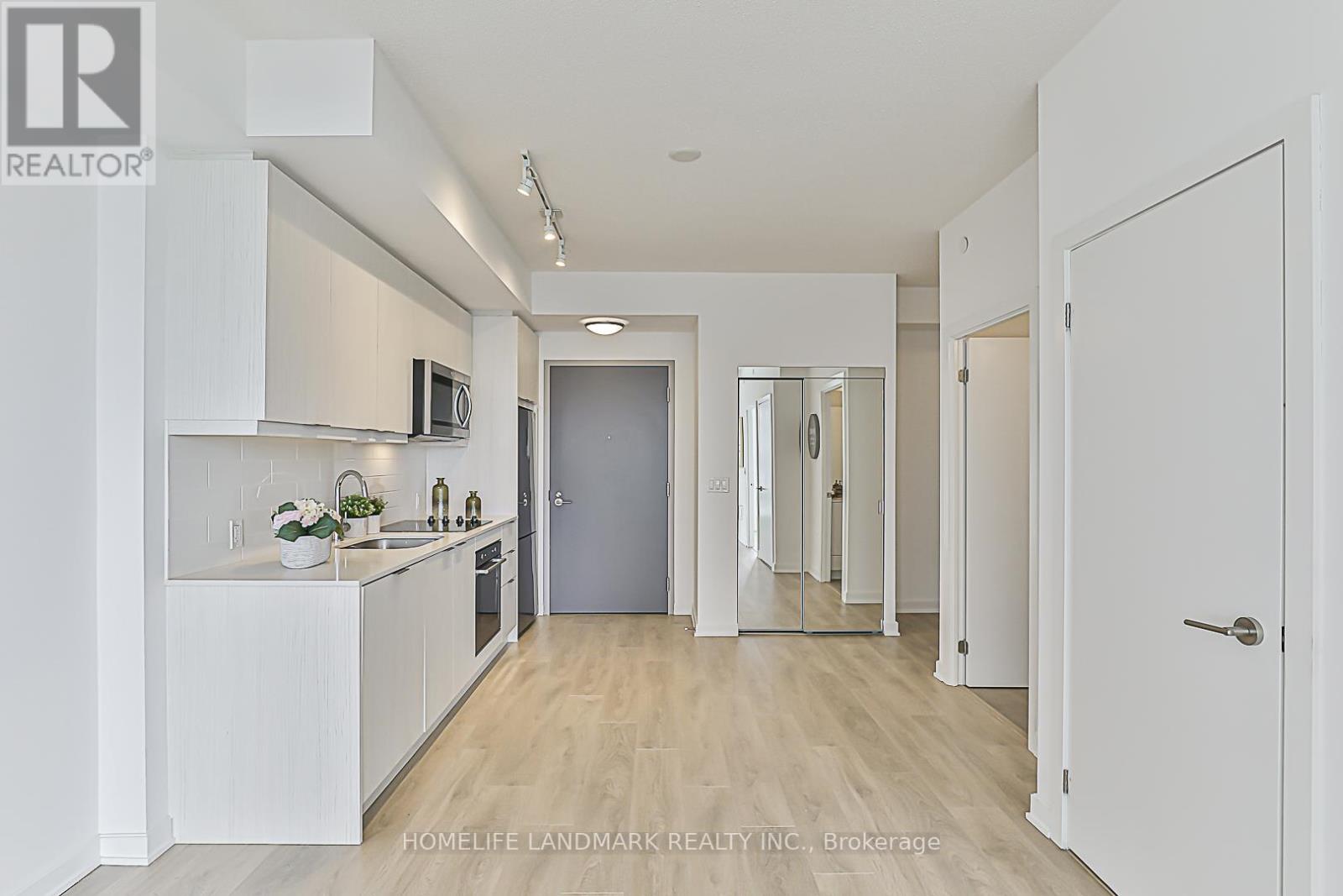 901 - 38 Forest Manor Road, Toronto, Ontario  M2J 1M1 - Photo 8 - C13209040