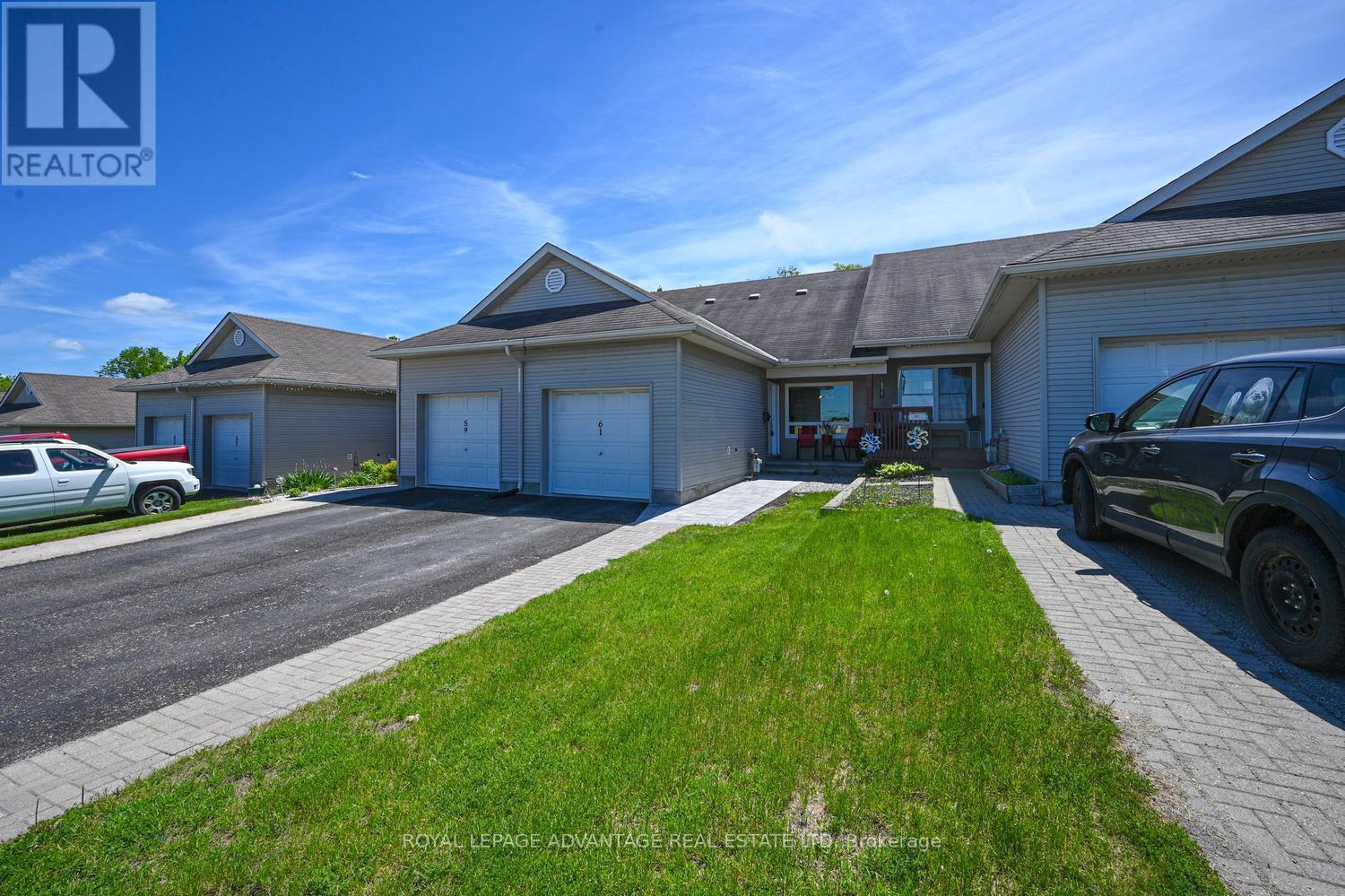 61 Van Horne Avenue, Smiths Falls, Ontario  K7A 5L2 - Photo 1 - X13209224