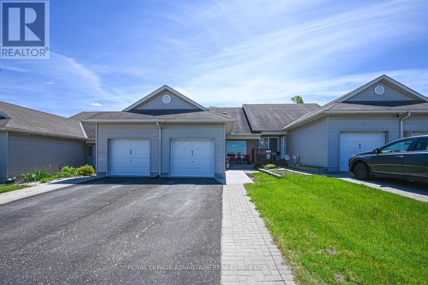61 Van Horne Avenue, Smiths Falls, Ontario  K7A 5L2 - Photo 2 - X13209224