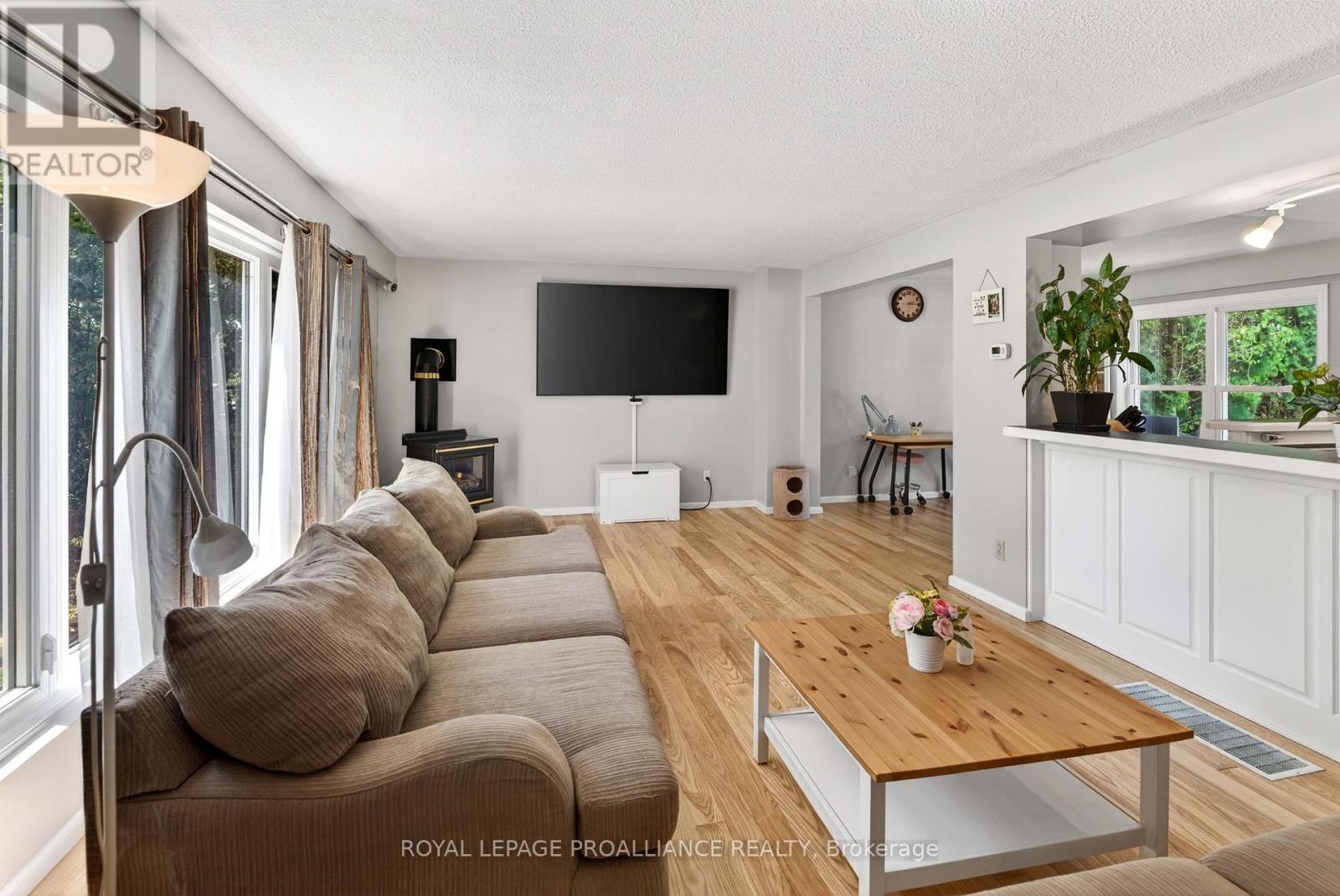 393 Stewart Boulevard, Brockville, Ontario  K6V 6C7 - Photo 6 - X13209348
