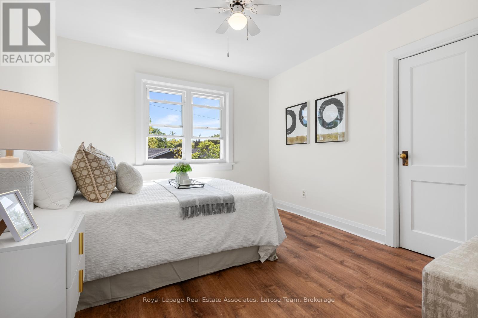 36 Firstbrooke Road, Toronto, Ontario  M4E 2L1 - Photo 14 - E13209006