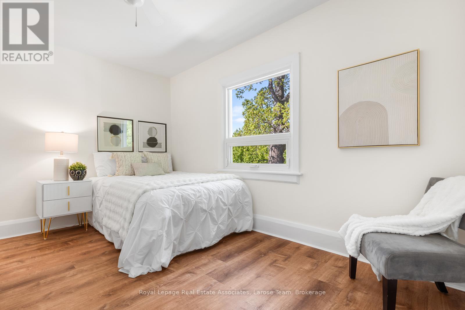 36 Firstbrooke Road, Toronto, Ontario  M4E 2L1 - Photo 17 - E13209006