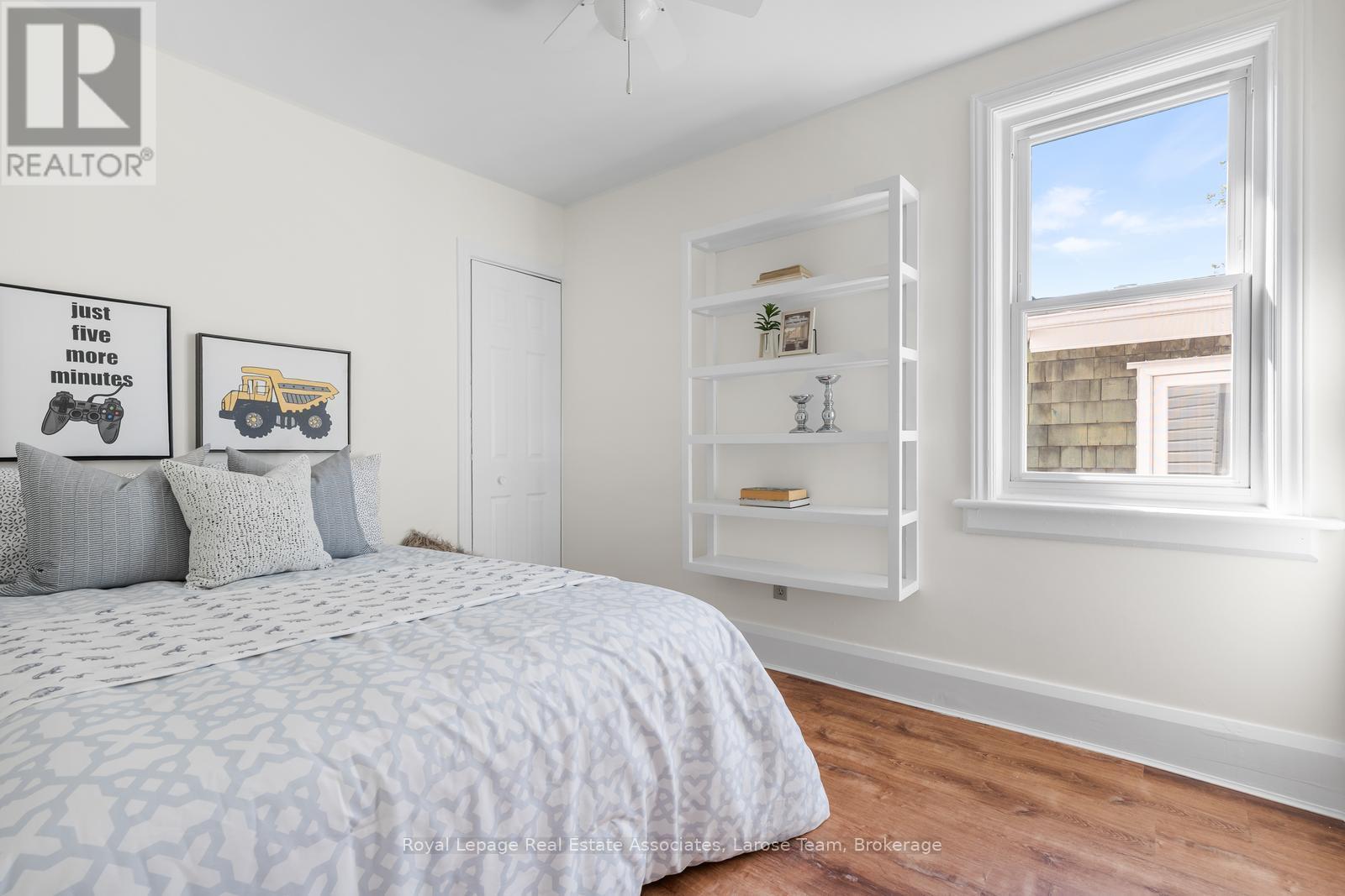 36 Firstbrooke Road, Toronto, Ontario  M4E 2L1 - Photo 19 - E13209006