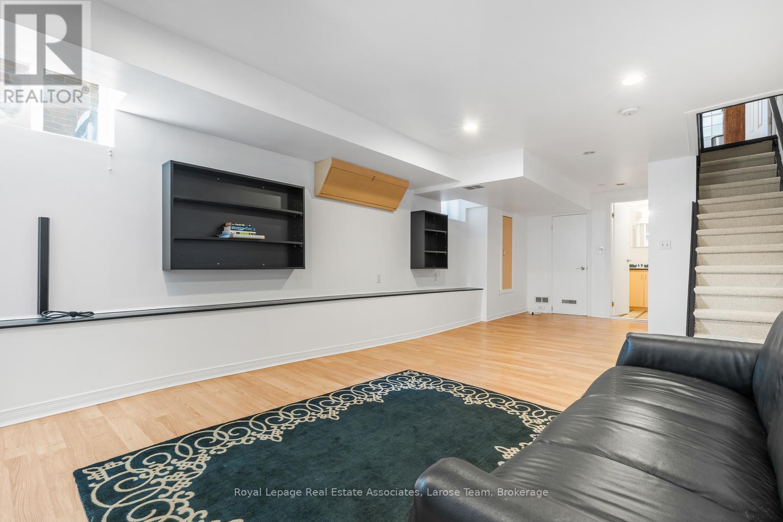 36 Firstbrooke Road, Toronto, Ontario  M4E 2L1 - Photo 20 - E13209006