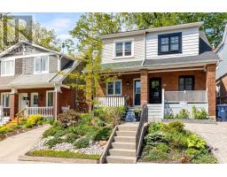 36 FIRSTBROOKE ROAD, Toronto, Ontario