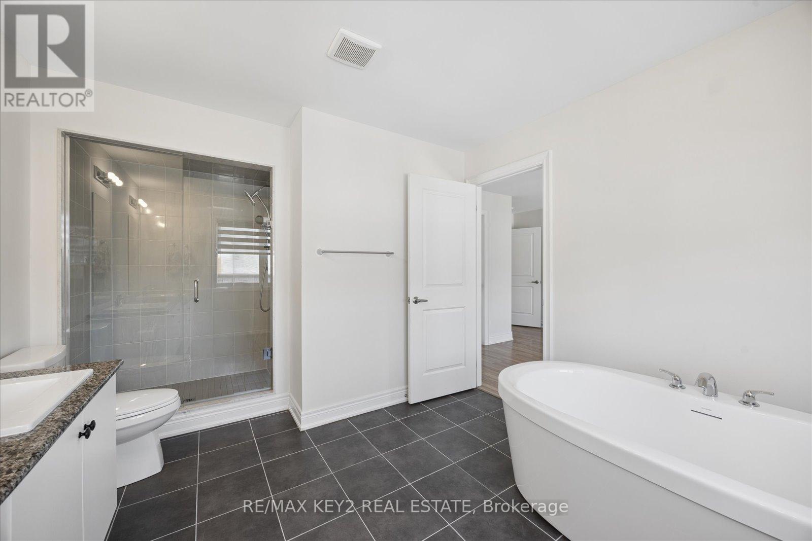 2484 Florentine Place, Pickering, Ontario  L1X 0H2 - Photo 18 - E13209018
