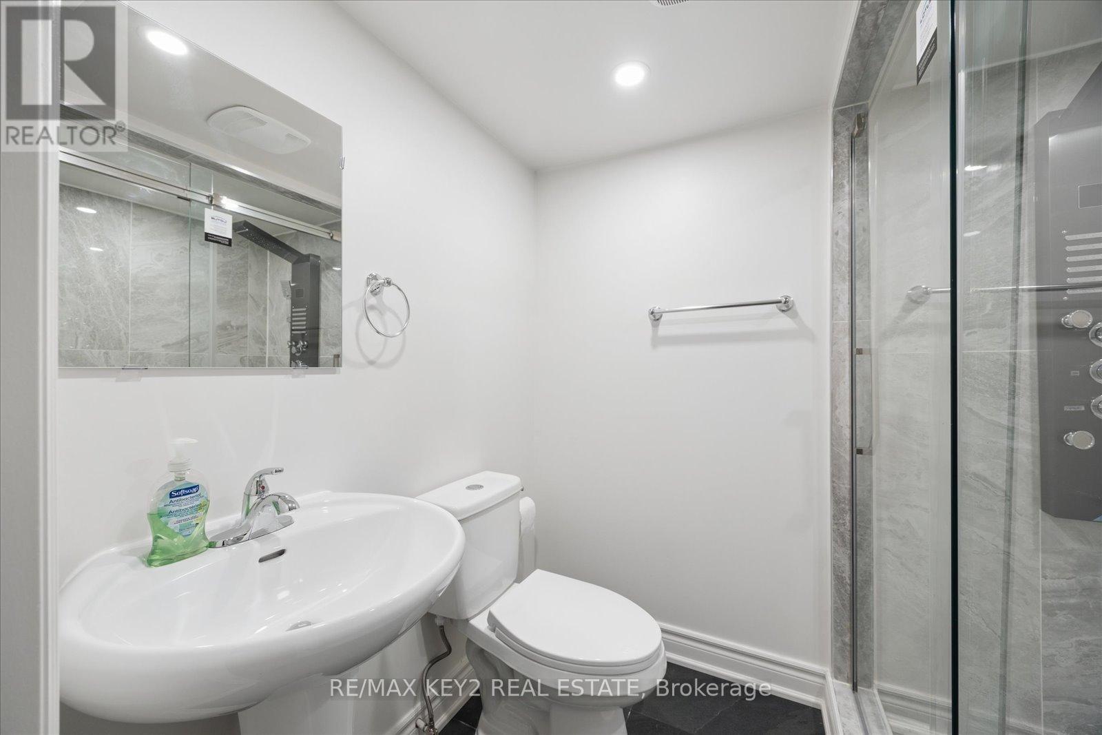 2484 Florentine Place, Pickering, Ontario  L1X 0H2 - Photo 36 - E13209018
