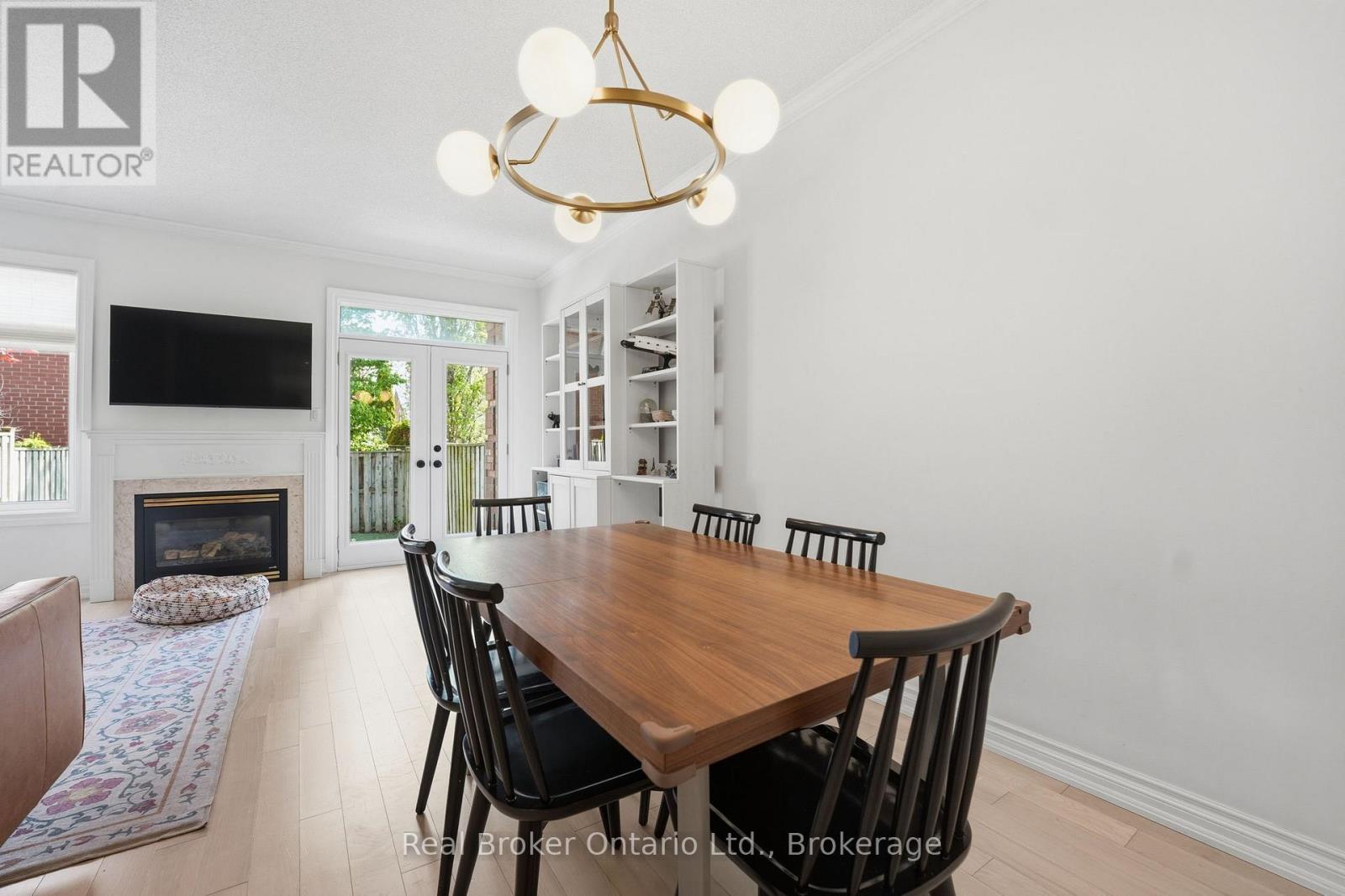 165 Margaret Drive, Oakville, Ontario  L6K 2W2 - Photo 11 - W13209200
