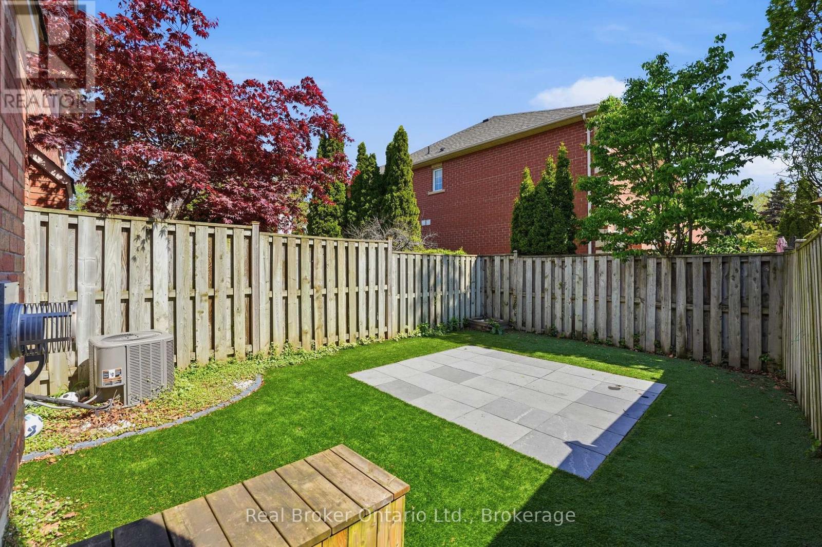 165 Margaret Drive, Oakville, Ontario  L6K 2W2 - Photo 33 - W13209200