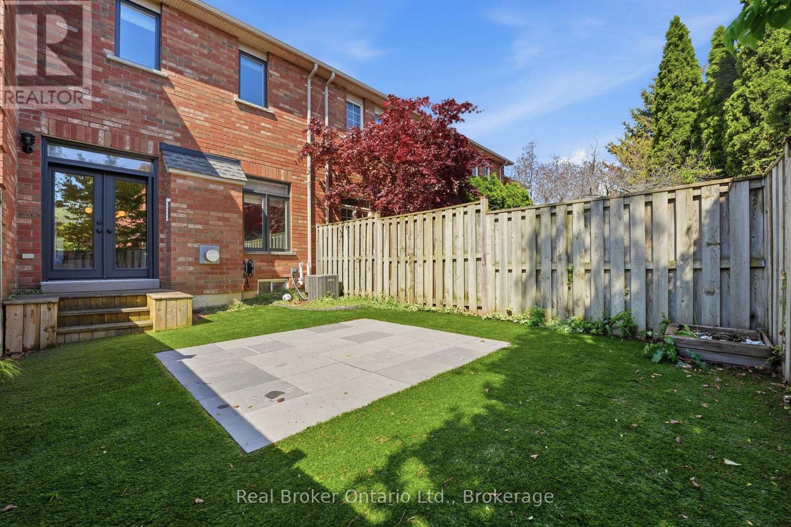 165 Margaret Drive, Oakville, Ontario  L6K 2W2 - Photo 34 - W13209200