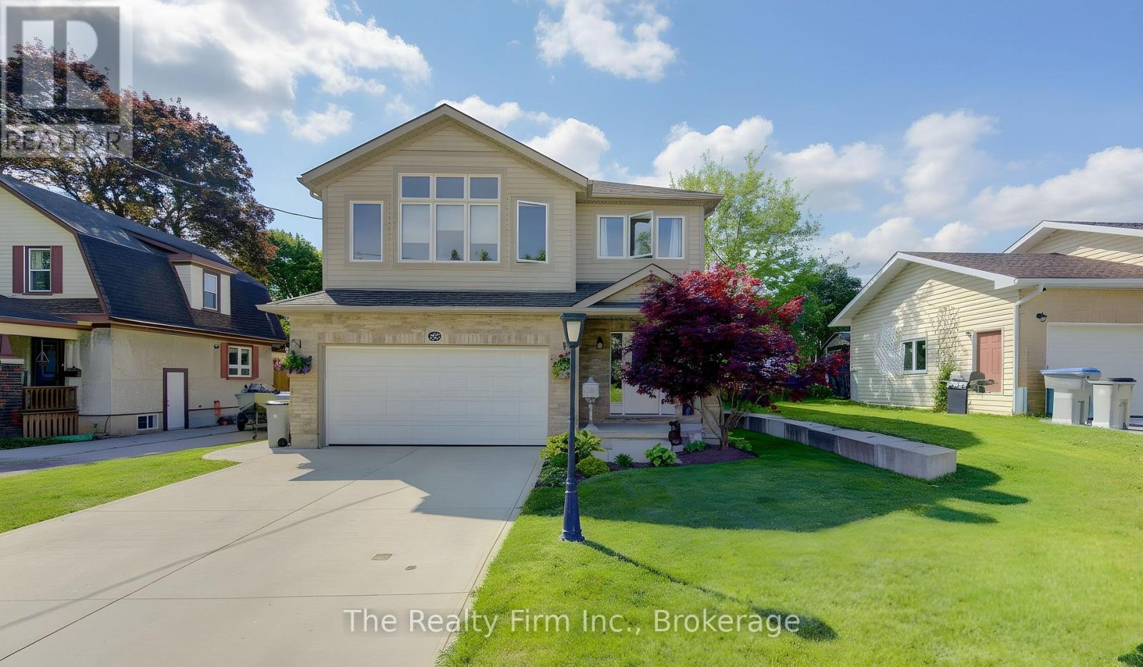 475 Albert Avenue N, North Perth, Ontario  N4W 1V2 - Photo 1 - X13209082