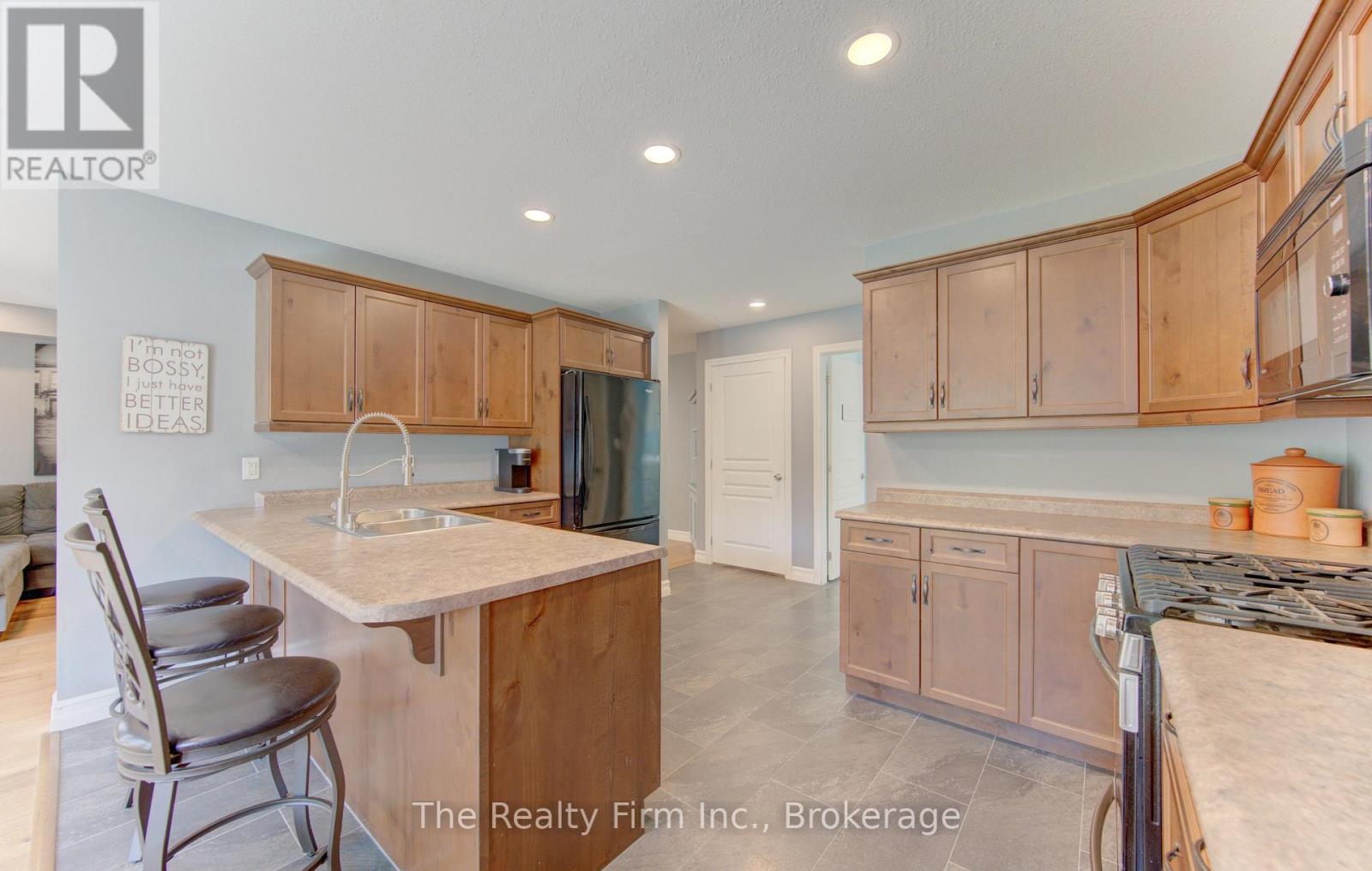 475 Albert Avenue N, North Perth, Ontario  N4W 1V2 - Photo 13 - X13209082