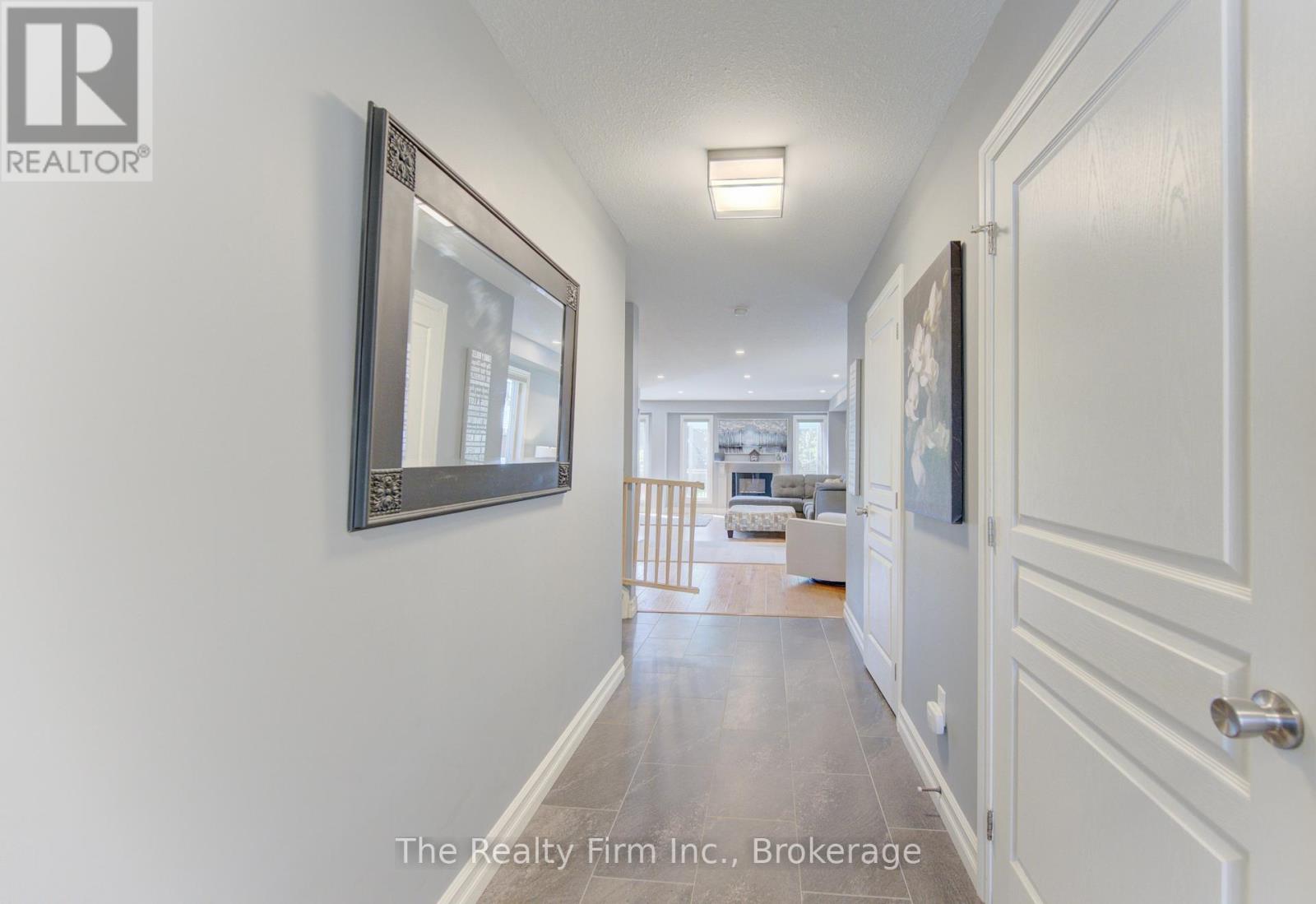 475 Albert Avenue N, North Perth, Ontario  N4W 1V2 - Photo 3 - X13209082