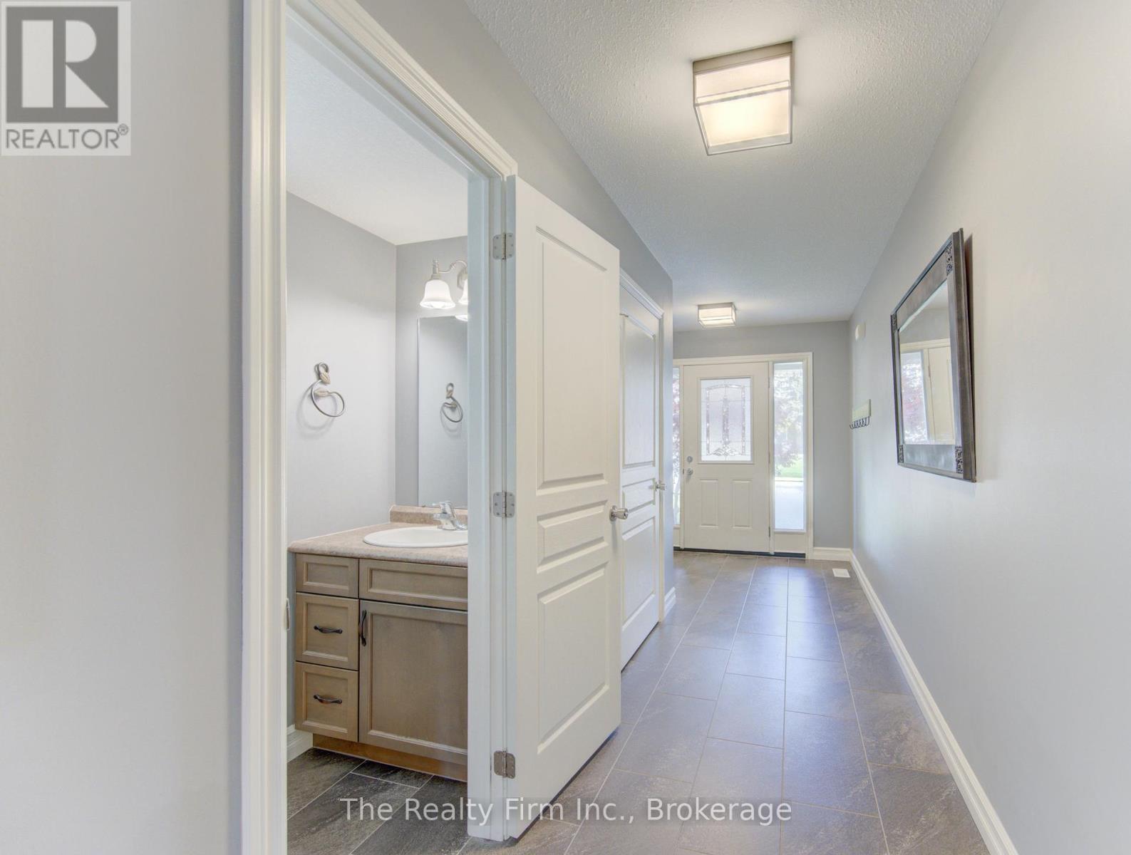 475 Albert Avenue N, North Perth, Ontario  N4W 1V2 - Photo 4 - X13209082